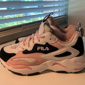 FILA ray tracer shoes
